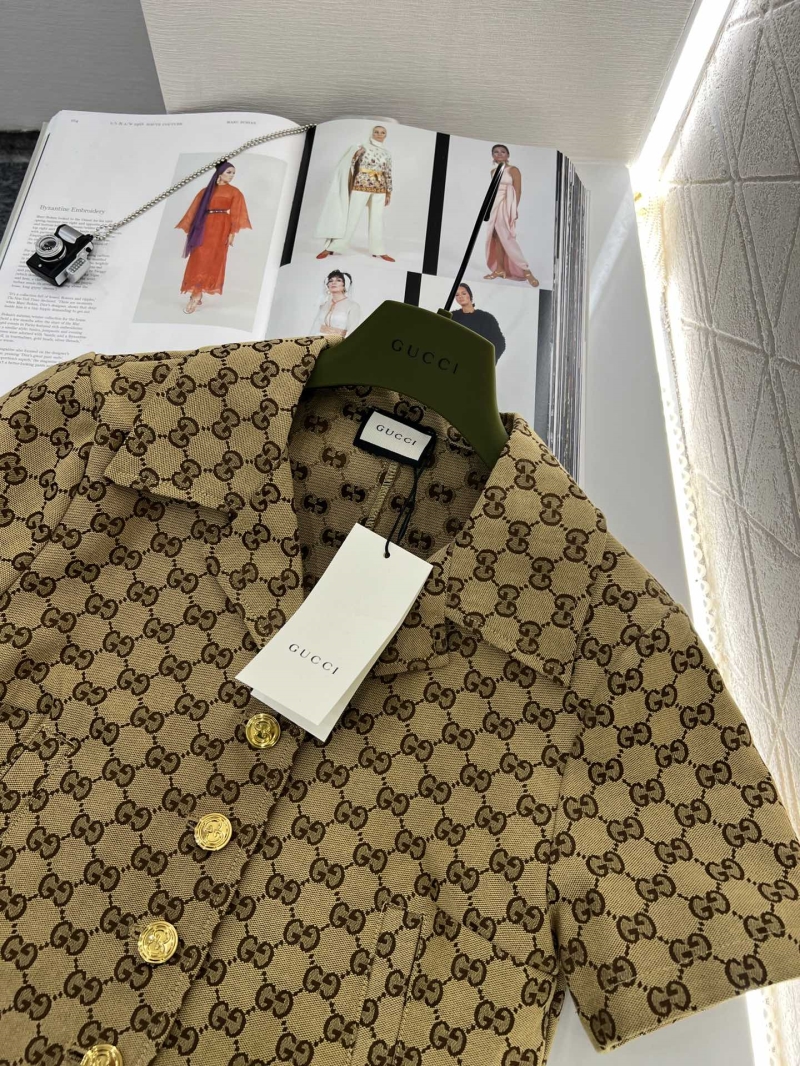 Gucci Shirts